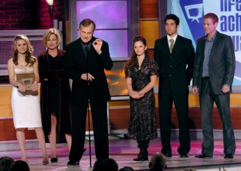 Photos de Mackenzie Rosman - 7th Annual Family Television Awards - 37
